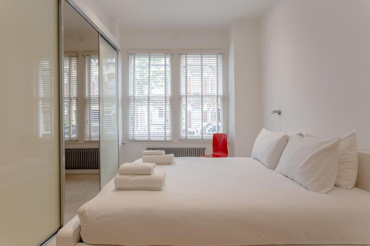 Bright Modern Large 1 Bed Flat In Battersea Clapham Junction * Londres
